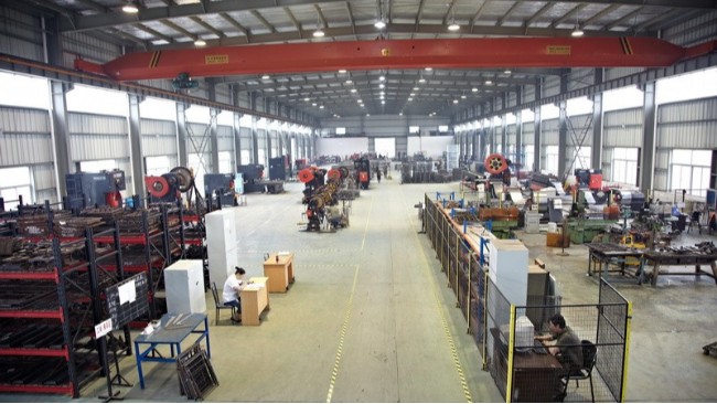 做倉儲籠的機械設(shè)備有哪些？