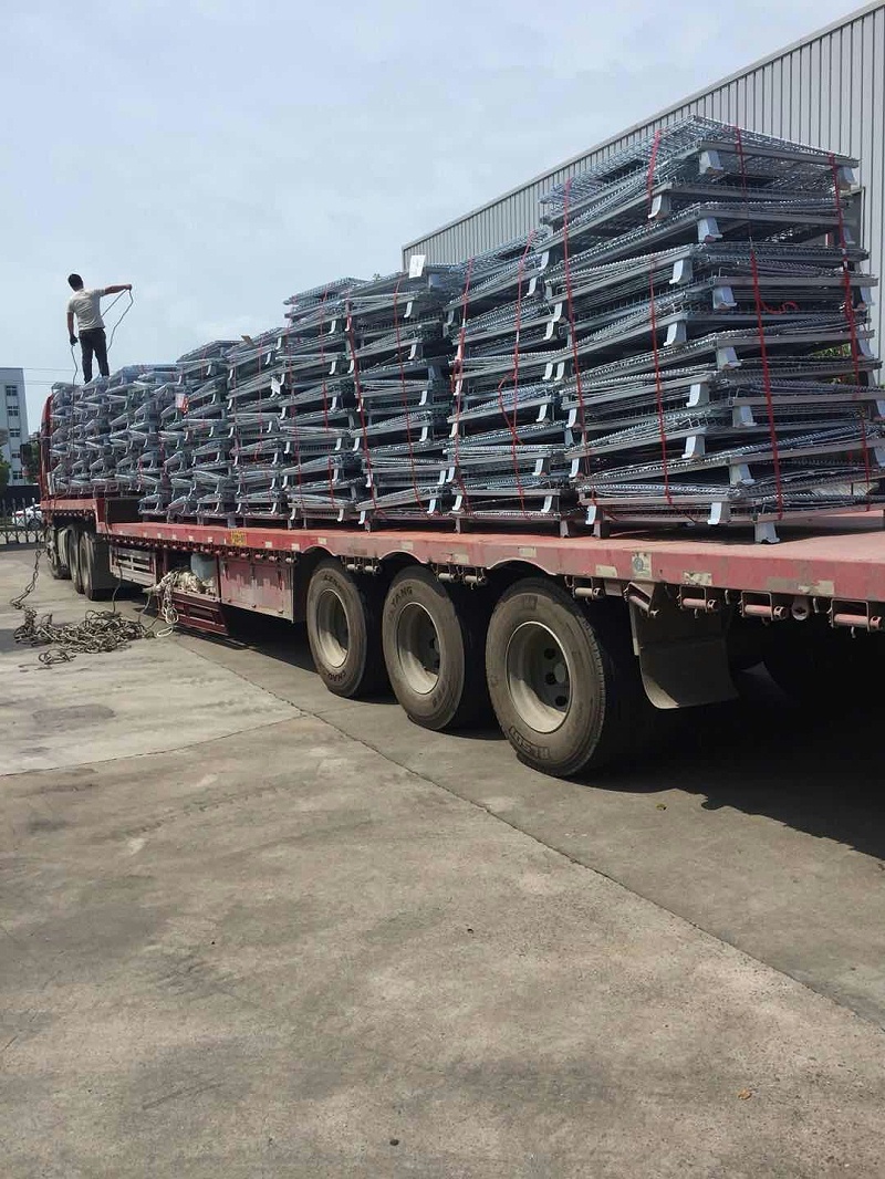 倉(cāng)庫(kù)倉(cāng)庫(kù)籠裝車