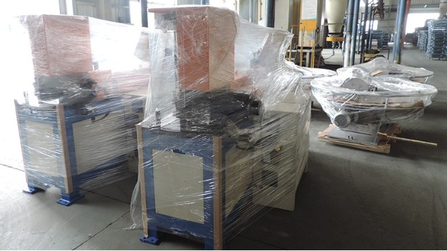 自動高速調(diào)直機(jī)